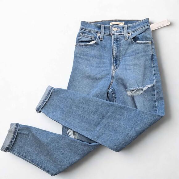 Levi's High Waisted Mom Jeans - Size 24 - Picture 3 of 5